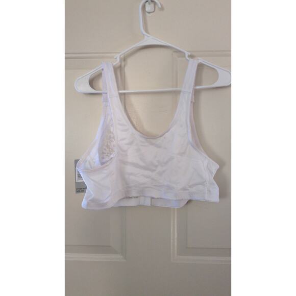 Dynashape White Lace Satin Front Closure Bra NWT 42B, No Wire, Cottage, Casual - Picture 3 of 6